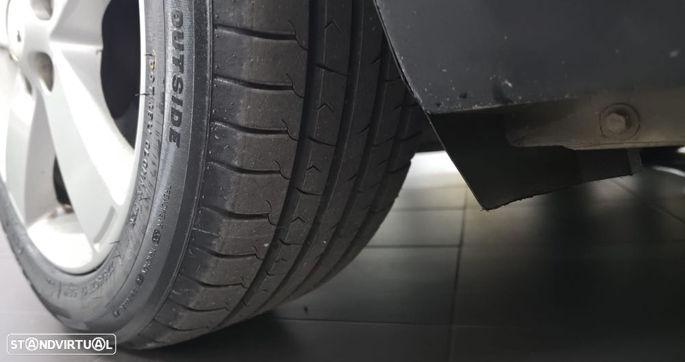 Ford S-Max 1.8 TDCi Titanium 7L - 7
