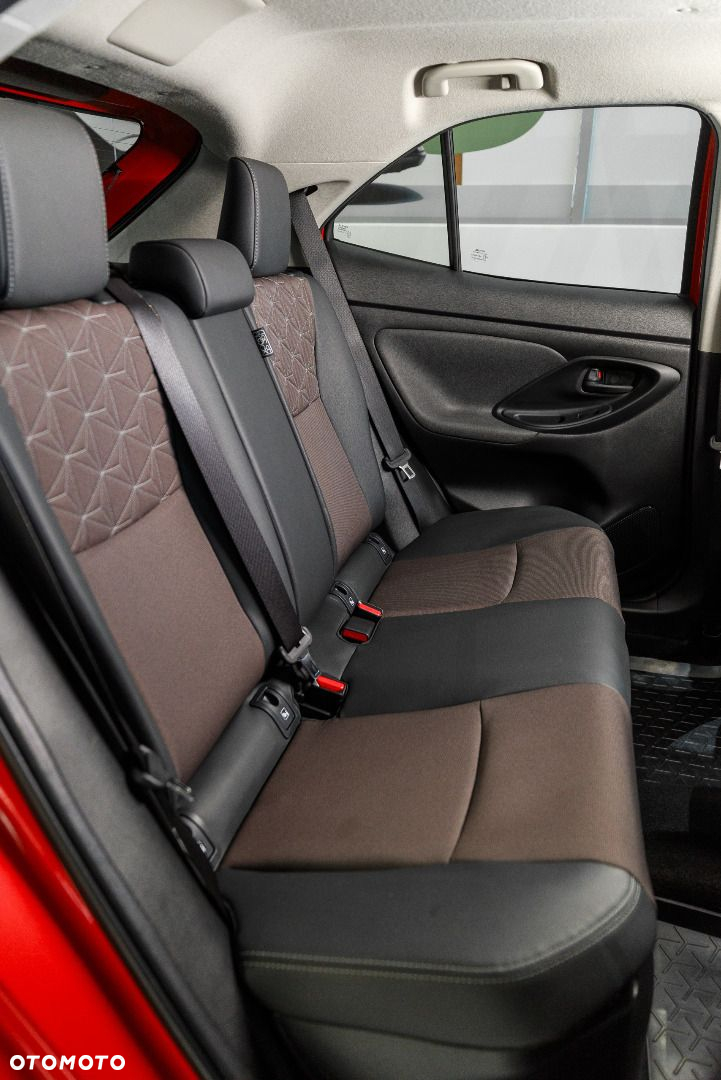 Toyota Yaris Cross - 15