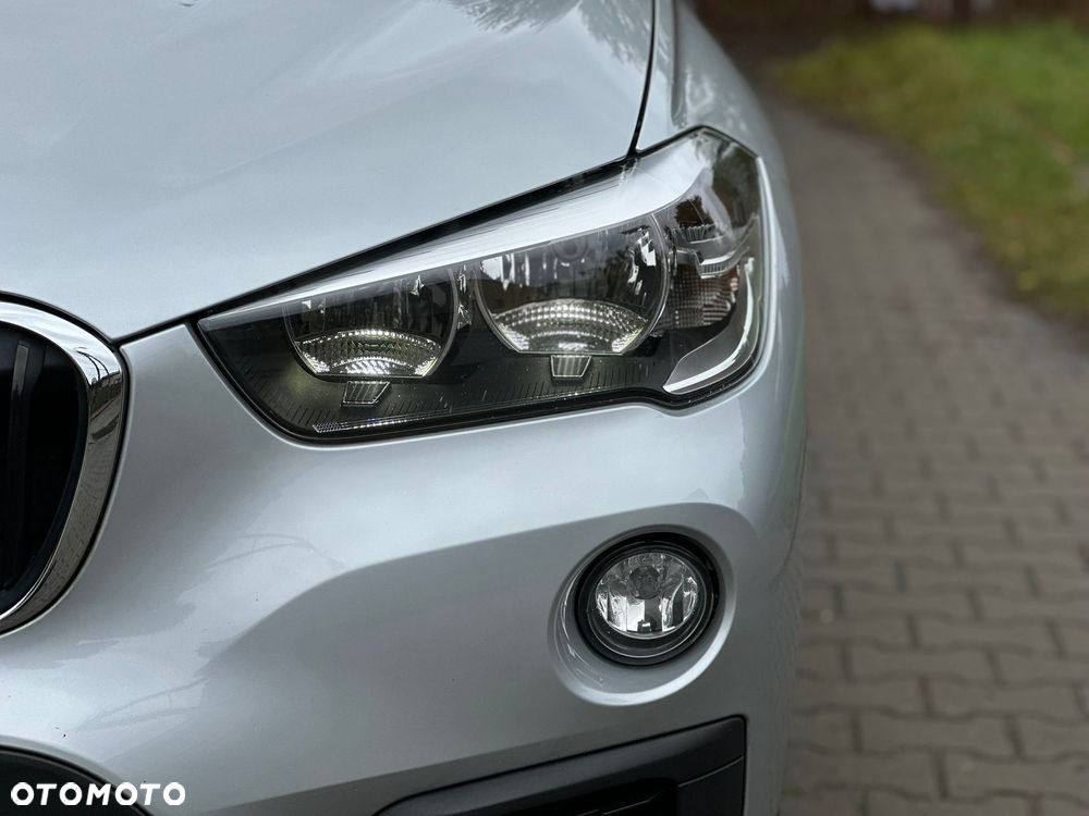 BMW X1 xDrive25d Advantage - 11