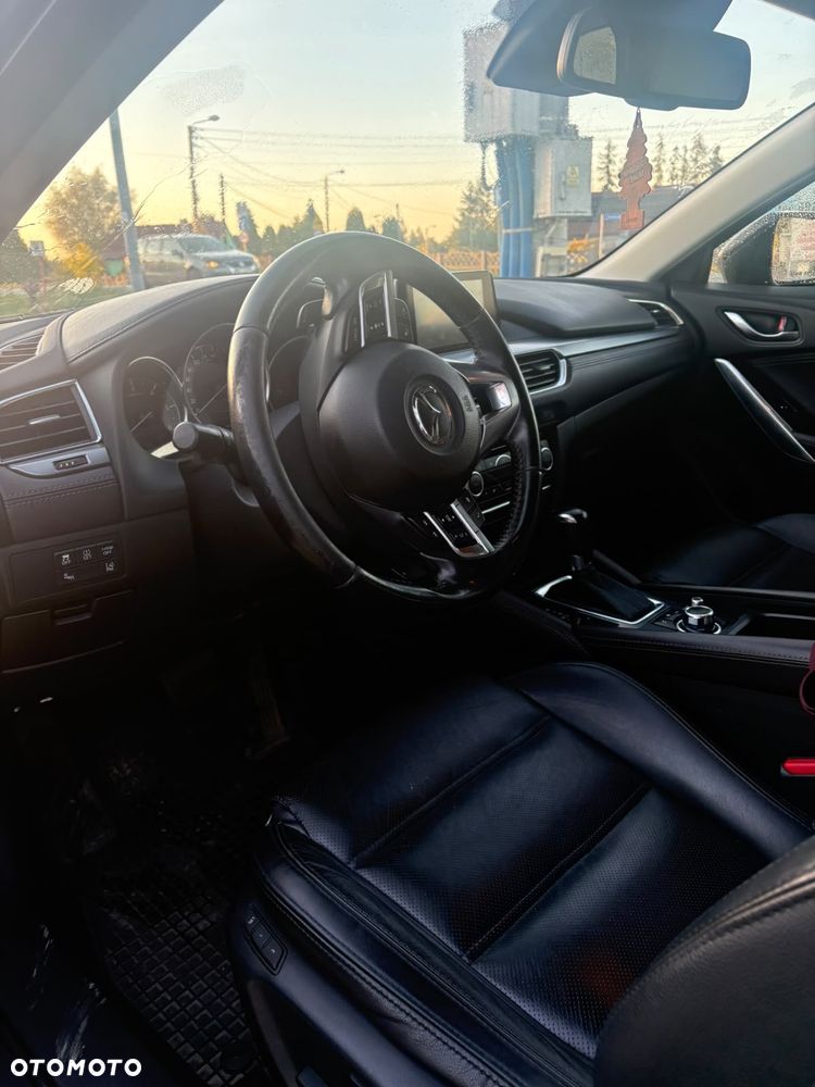Mazda 6 - 9