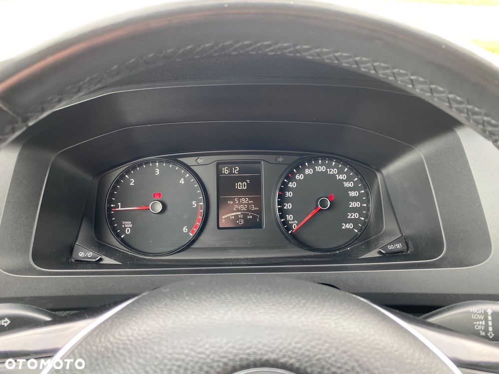 Volkswagen Caravelle L1 Comfortline - 12