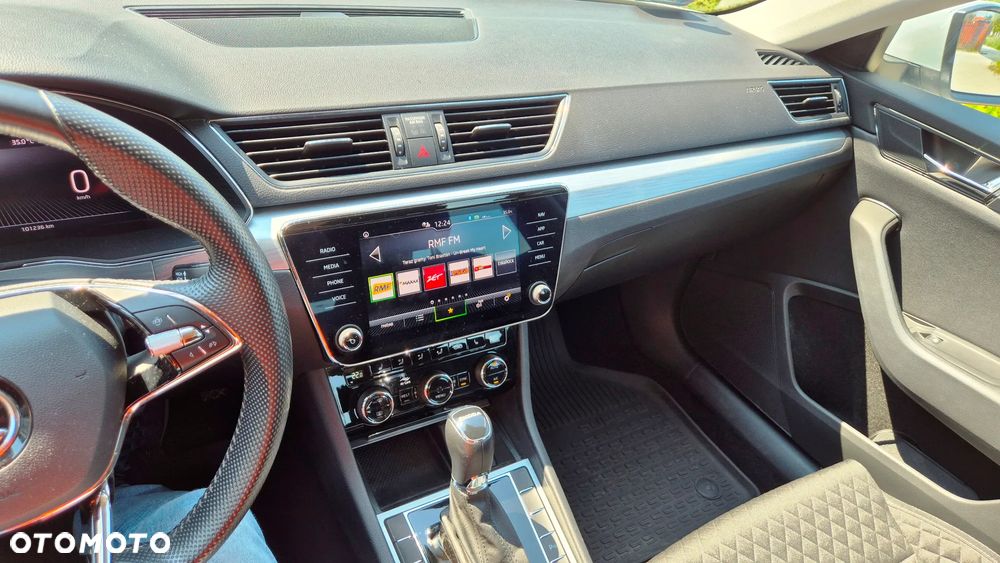 Skoda Superb 1.5 TSI Ambition DSG - 11