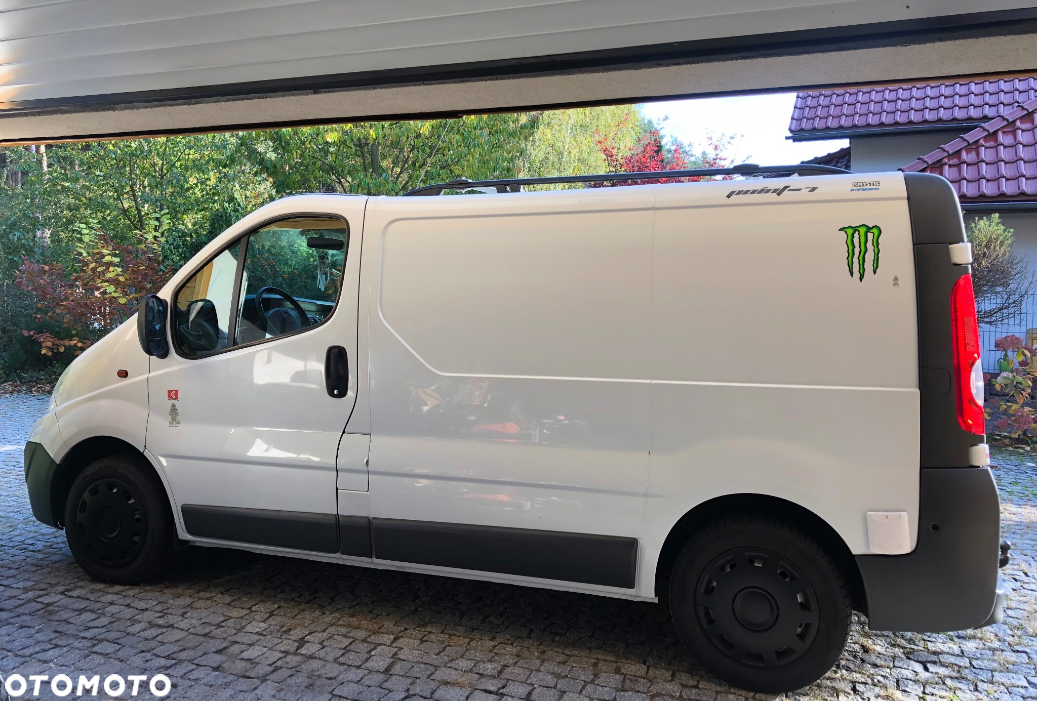 Opel VIVARO - 11