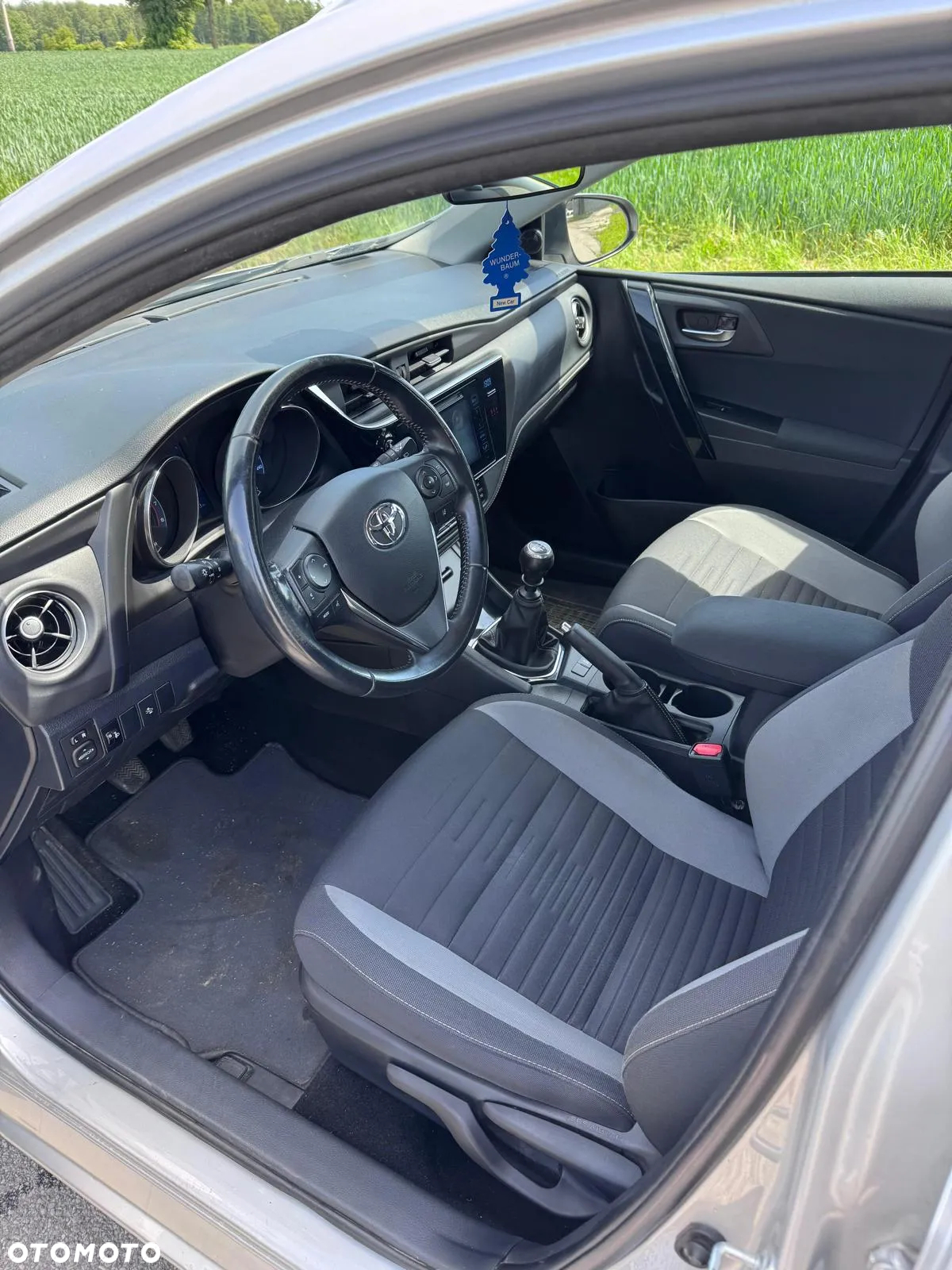 Toyota Auris 1.6 Active - 11