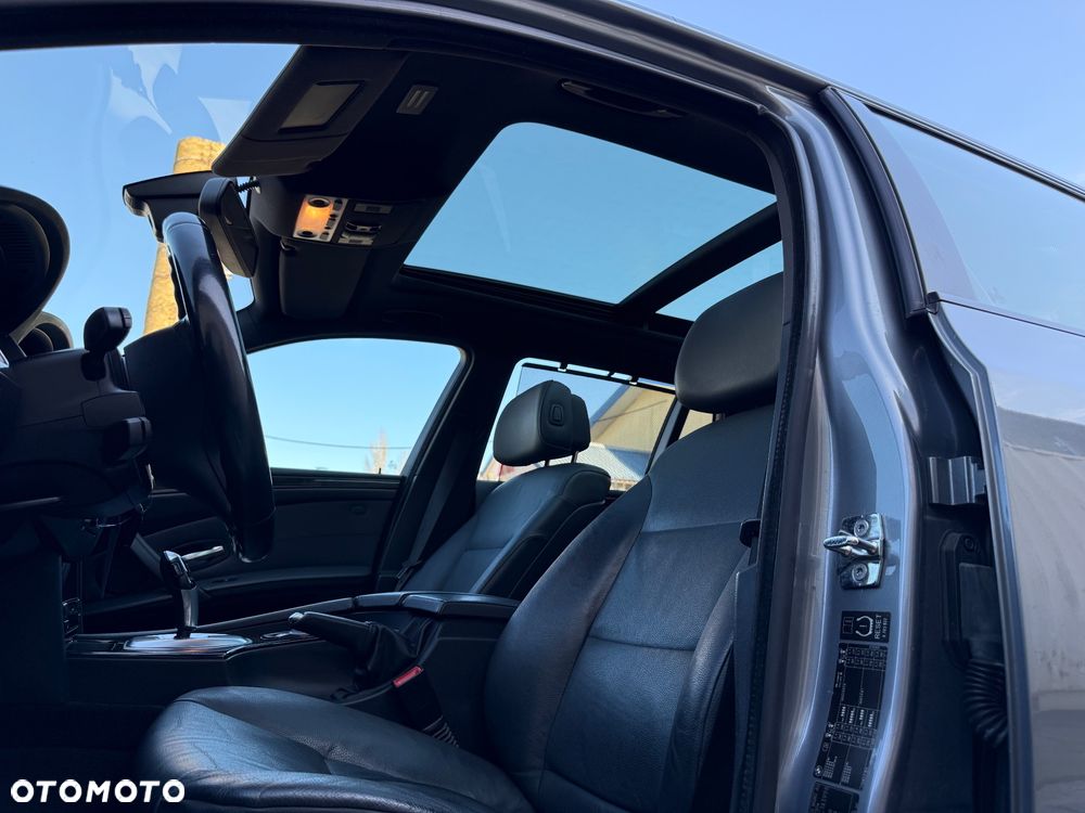 BMW Seria 5 525d Edition Lifestyle - 18