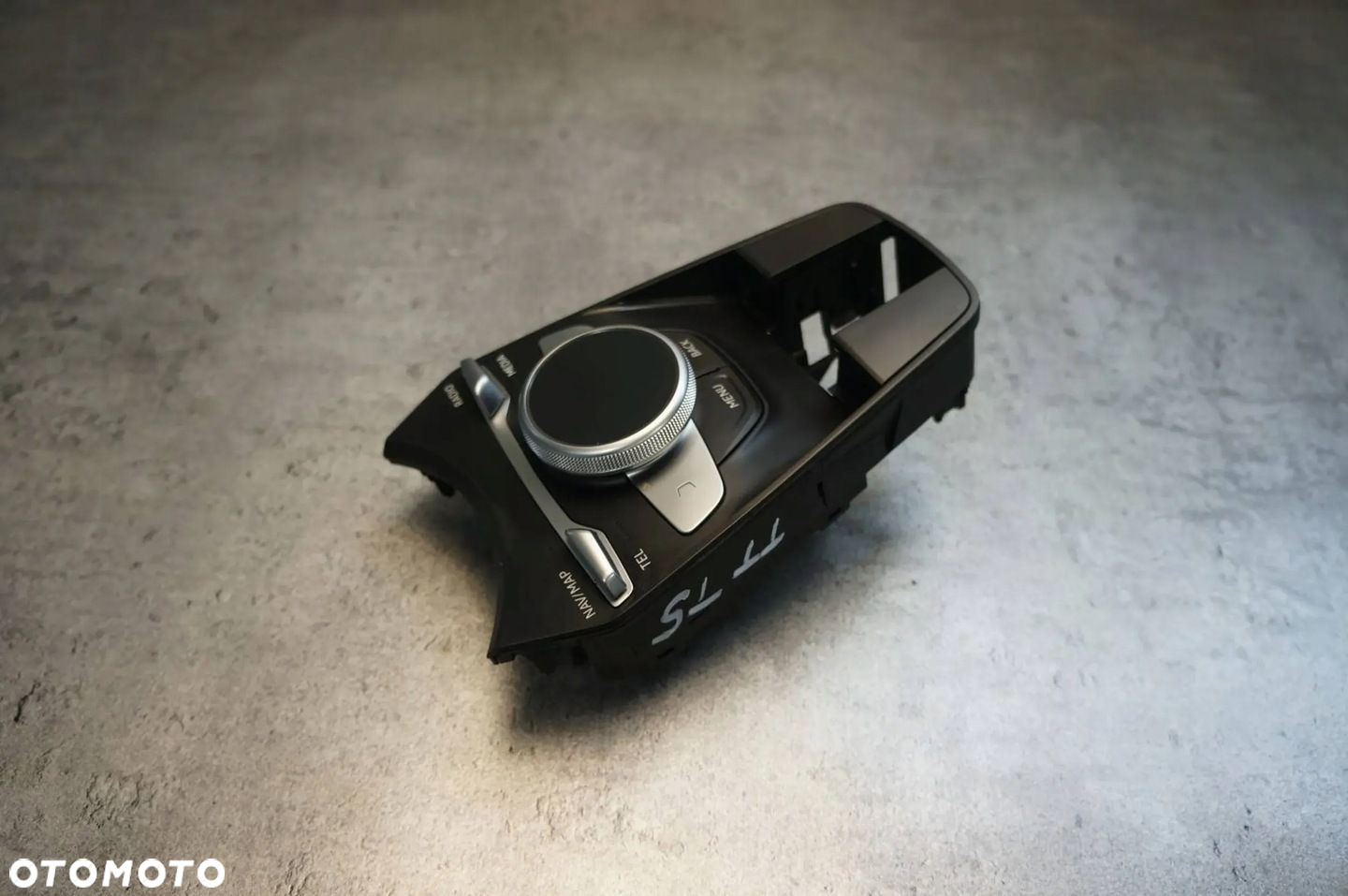 PANEL STEROWANIA I-DRIVE MMI AUDI TT 8S MK3 - 8S0919614L - 3