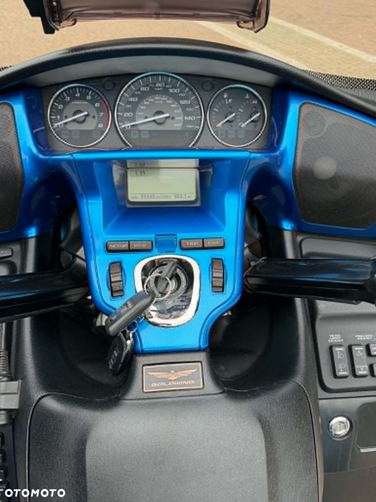 Honda GL - 6