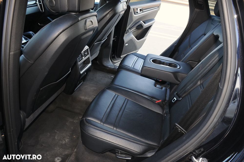 Porsche Cayenne S Tiptronic S - 34