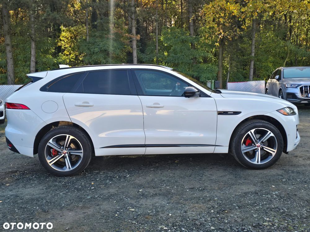 Jaguar F-Pace 20d AWD R-Sport - 7