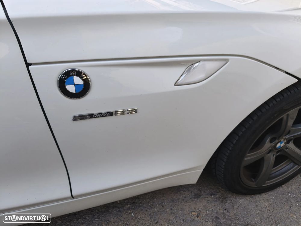 BMW Z4 sDrive23i - 23