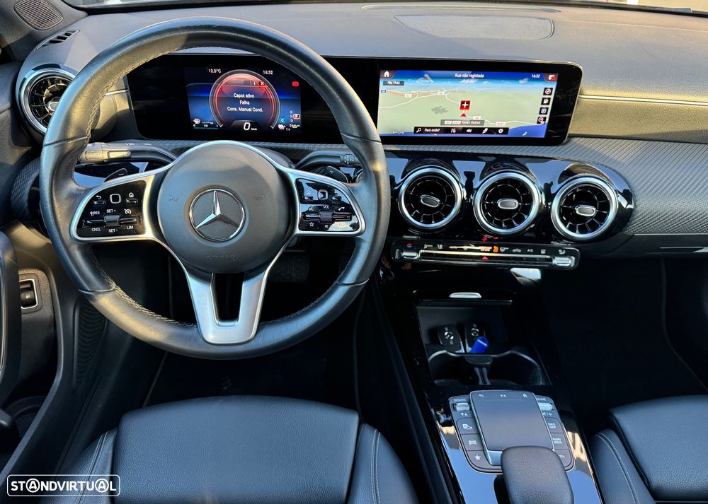 Mercedes-Benz A 250 e Style Plus - 11