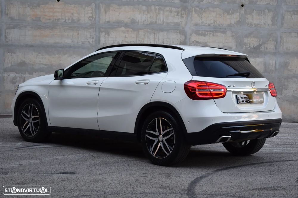Mercedes-Benz GLA 180 CDI Urban - 4