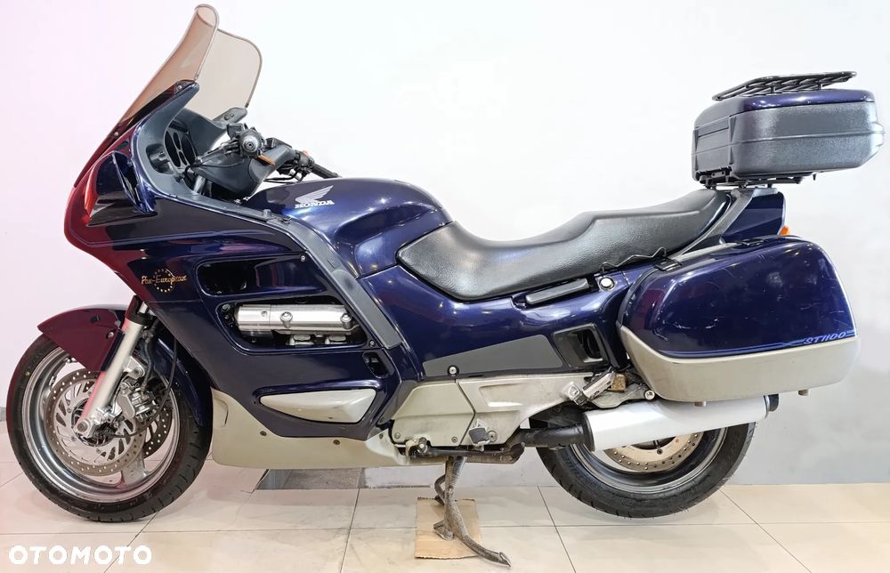 Honda ST - 3