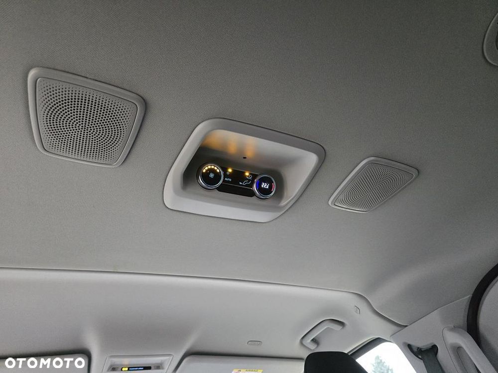 Ford Tourneo Custom 2.0 EcoBlue 320 L2 Titanium - 25