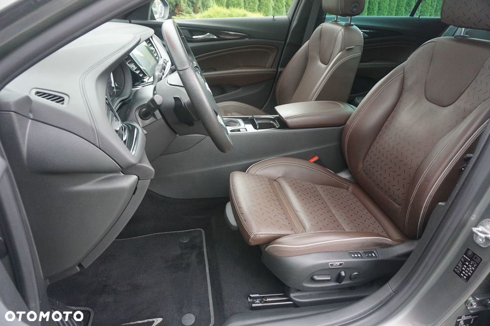 Opel Insignia Country Tourer 2.0 BiTrb D 4x4 Automatik Exclusive - 27