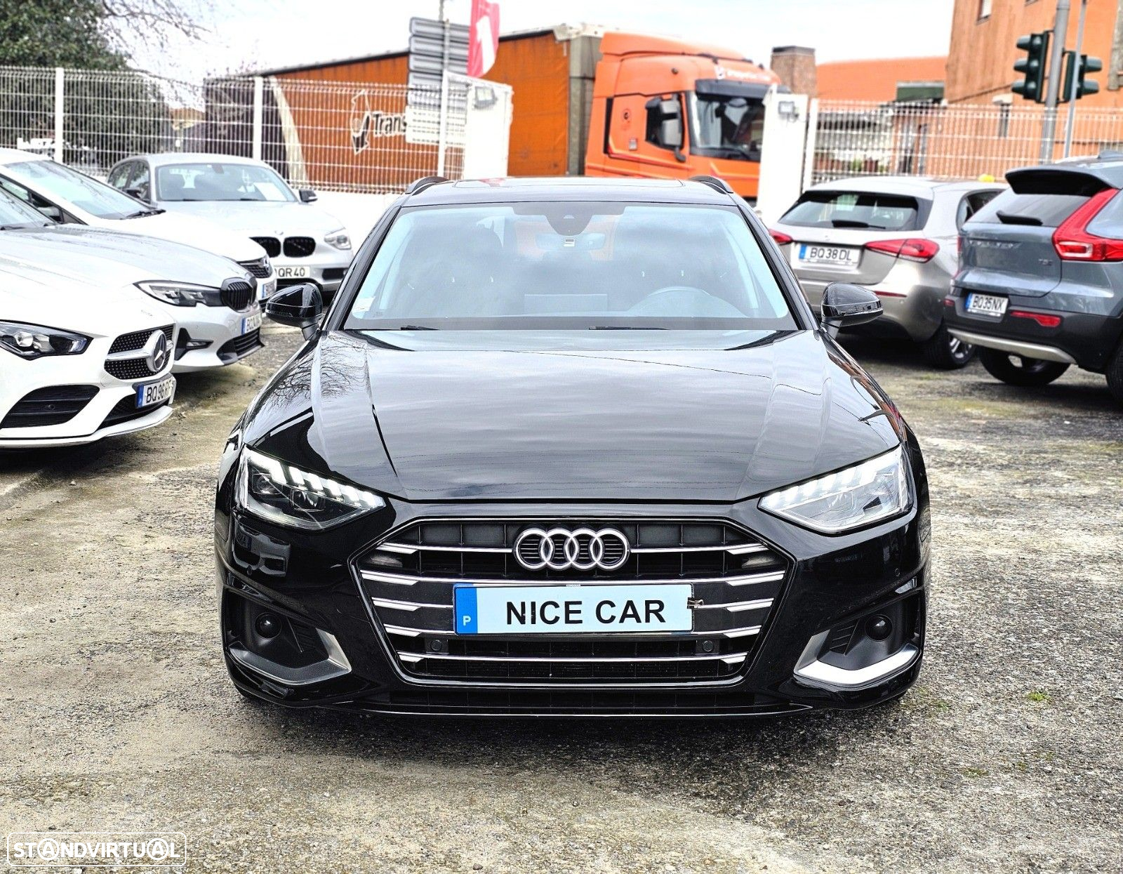 Audi A4 Avant 30 TDI S tronic - 2