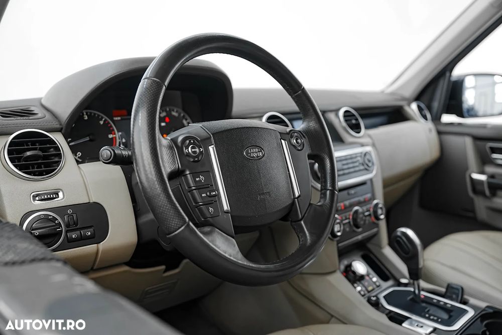 Land Rover Discovery 3.0 TDV6 HSE Aut - 13