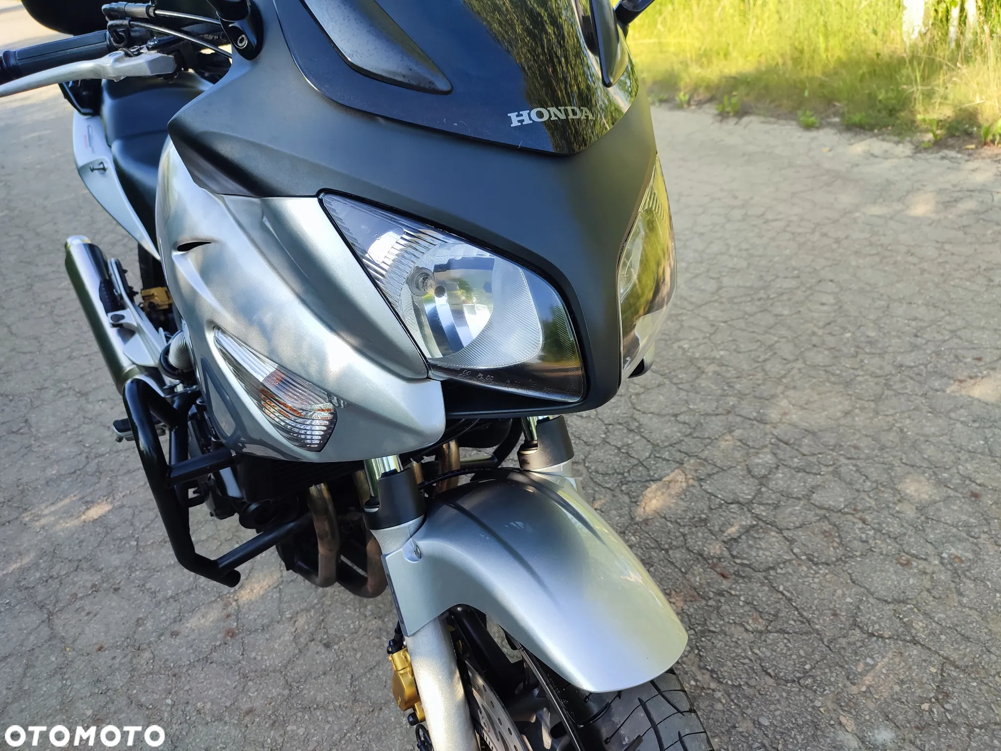 Honda CBF - 6