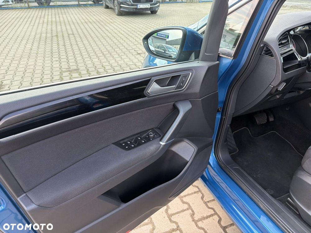 Volkswagen Touran 1.5 TSI EVO Highline DSG - 11