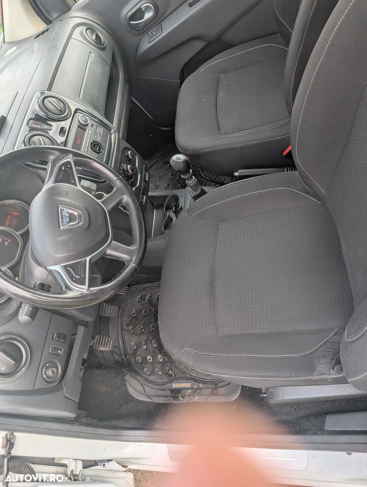 Dacia Lodgy 1.5 Blue dCi Laureate - 3