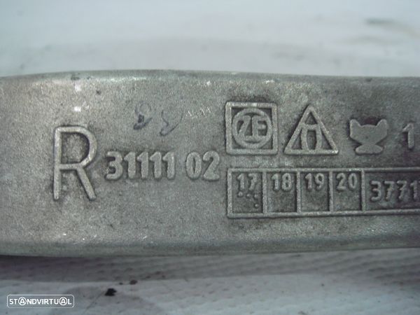Braço Suspenção Fr Dta Mercedes-Benz E-Class (W211) - 2