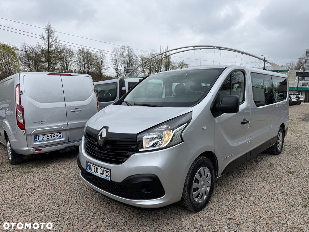 Volkswagen Caravelle - 22