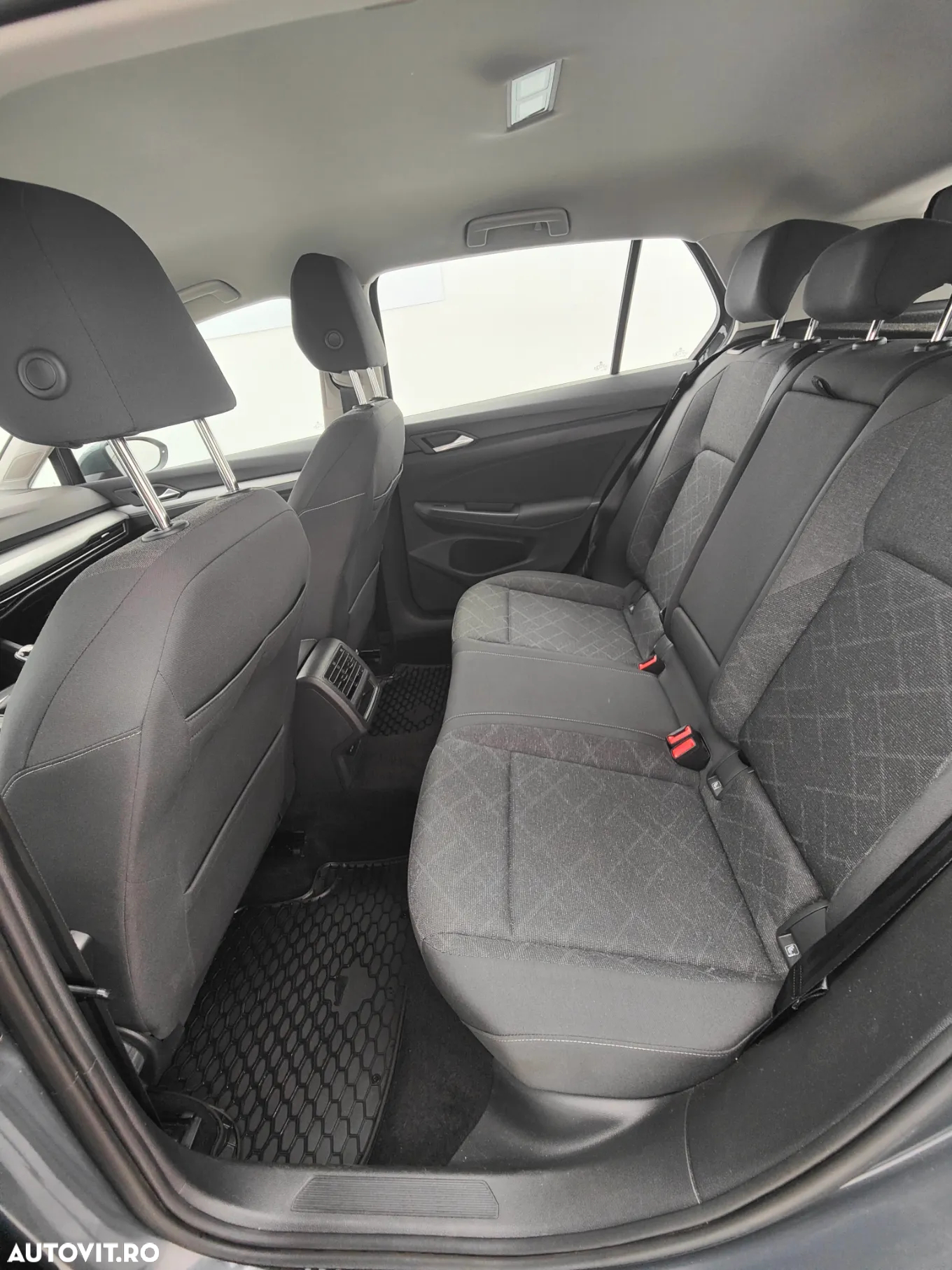 Volkswagen Golf 2.0 TDI Life - 14