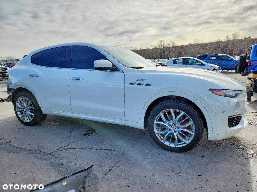Maserati Levante S Q4 - 5