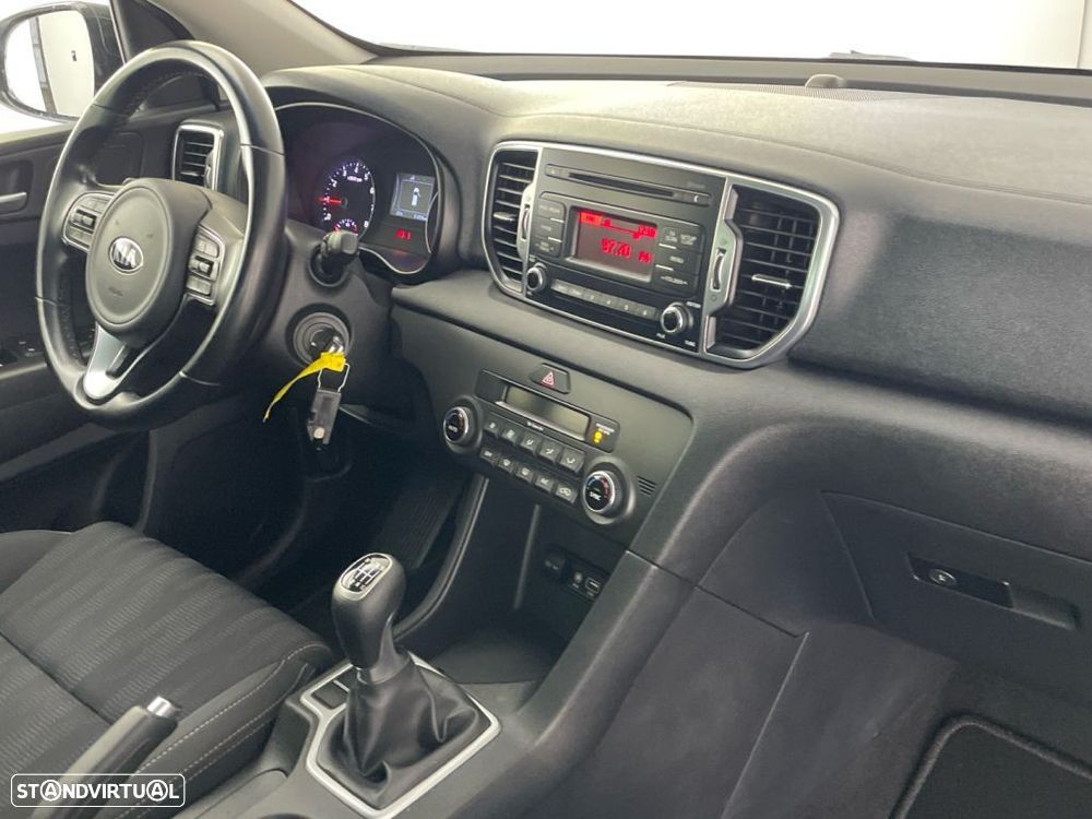 Kia Sportage 1.6 GDI ISG EX - 22