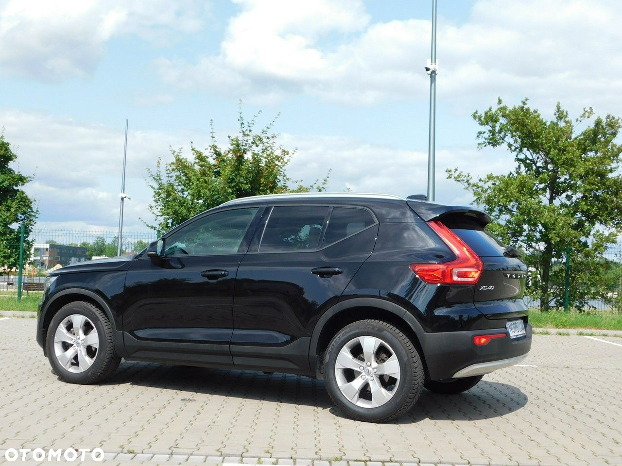 Volvo XC 40 D3 Momentum Pro - 34