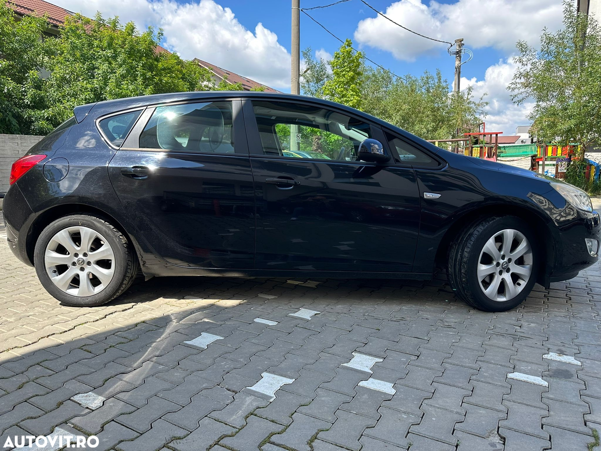 Opel Astra 1.4 Turbo Cosmo - 3