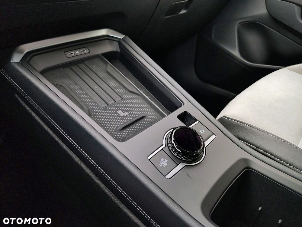 Volkswagen T-Roc - 20