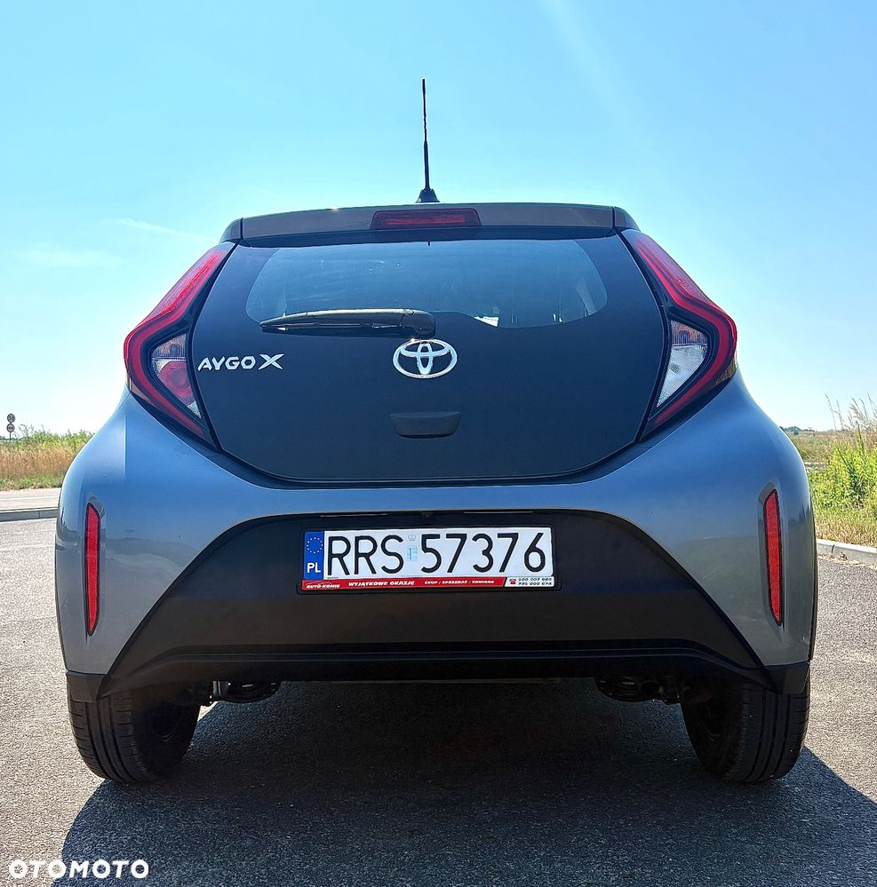 Toyota Aygo x - 7