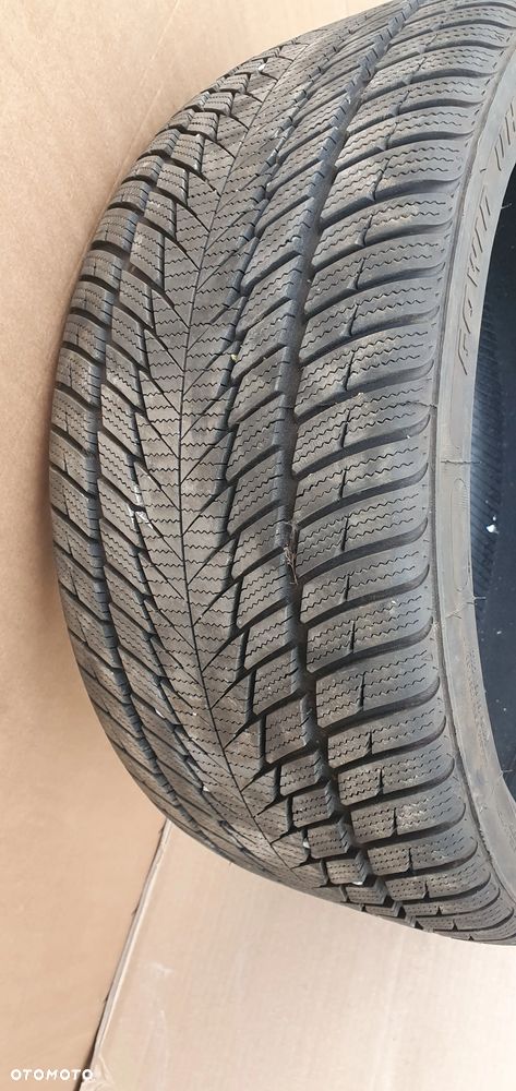 1X Opona Fortuna Gowin UHP2 235/35 R19 7mm 3522 - 5