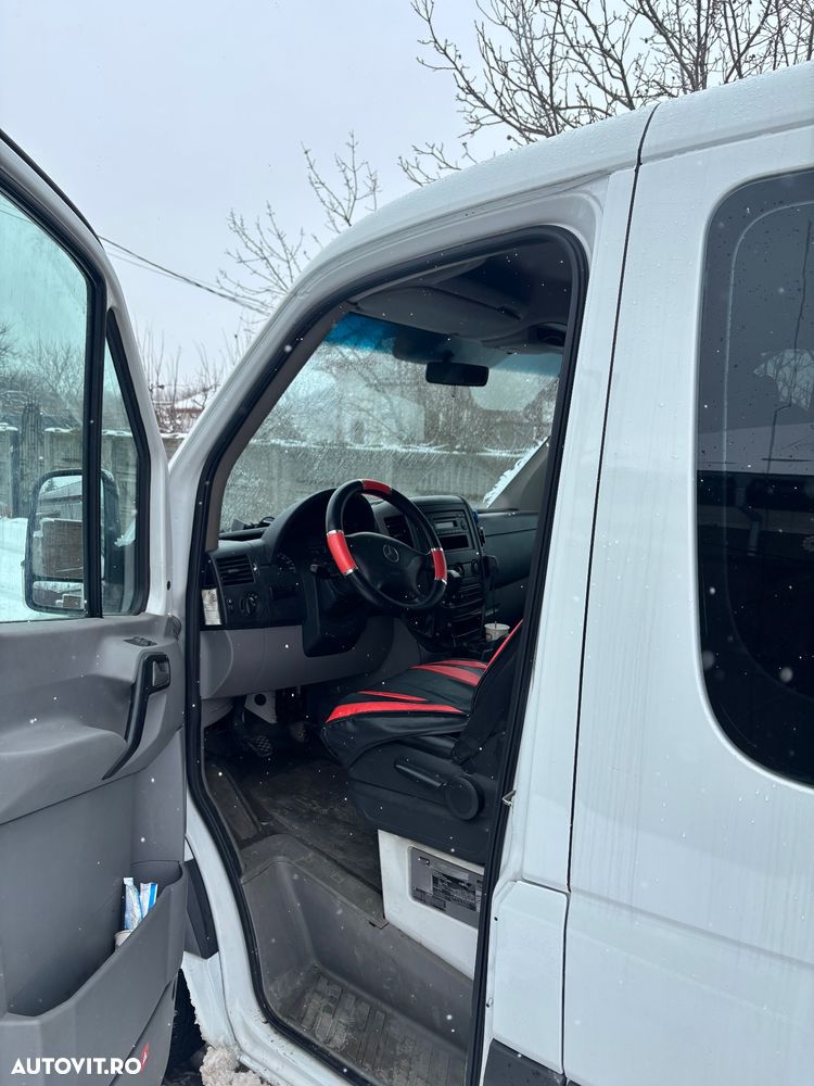Mercedes-Benz Sprinter - 5