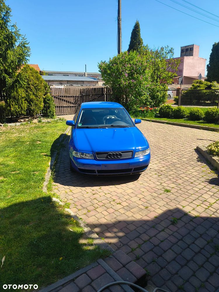 Audi A4 Limousine 1.8T - 18