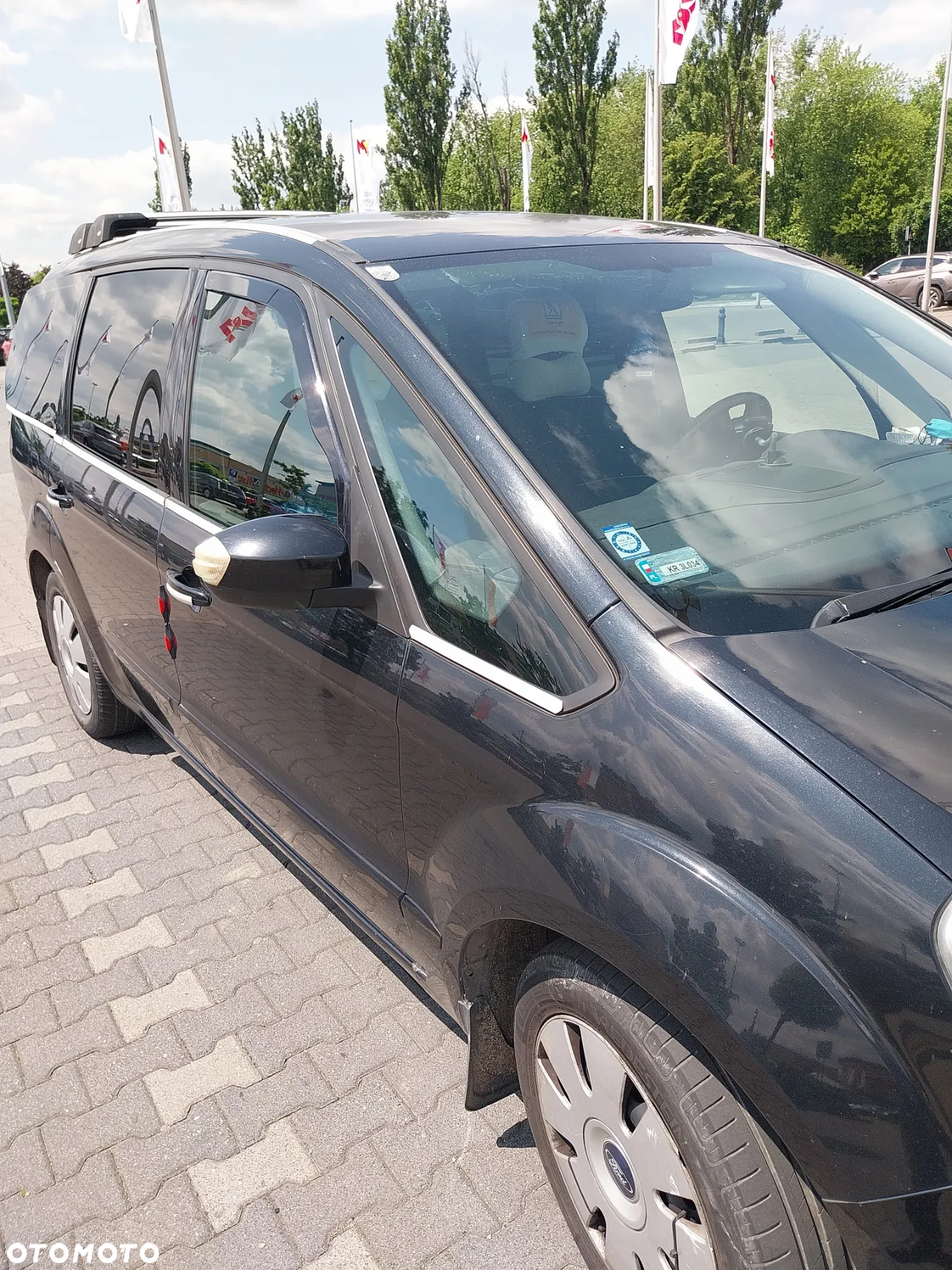 Ford Galaxy 2.0 TDCi Titanium - 17