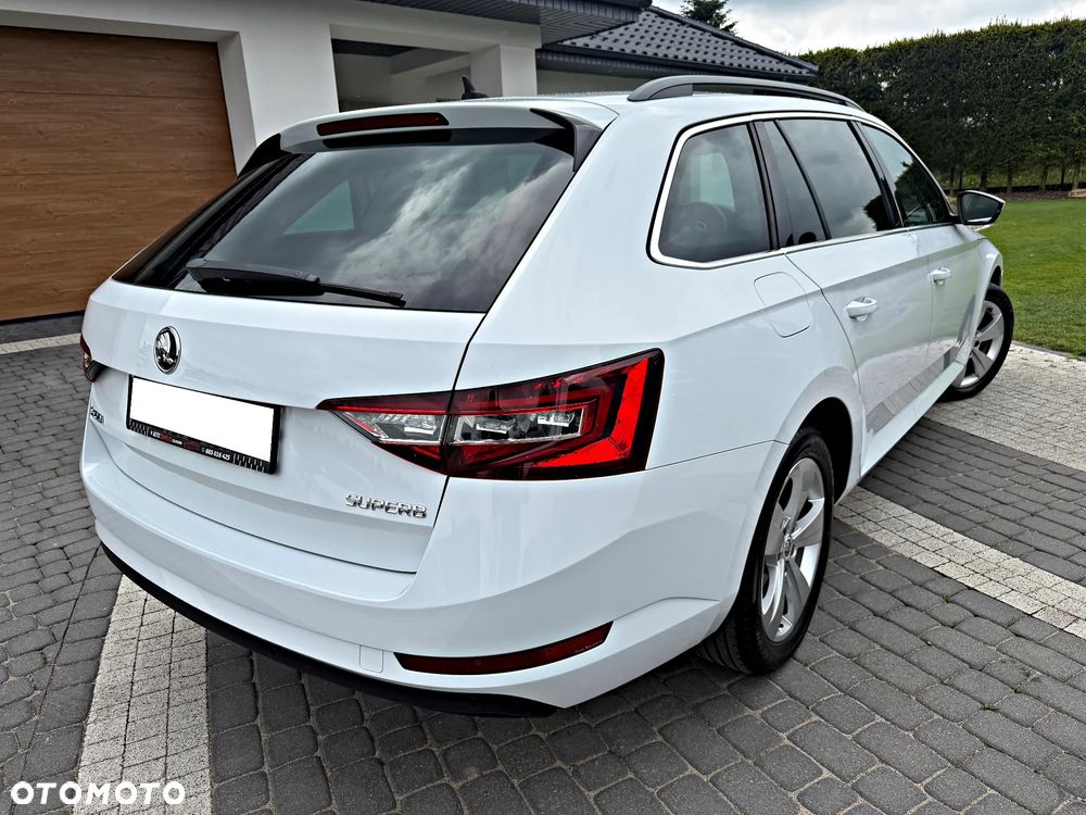 Skoda Superb 2.0 TDI DSG Style - 12