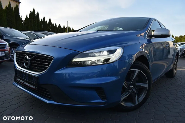 Volvo V40 D3 Drive-E R-Design Momentum