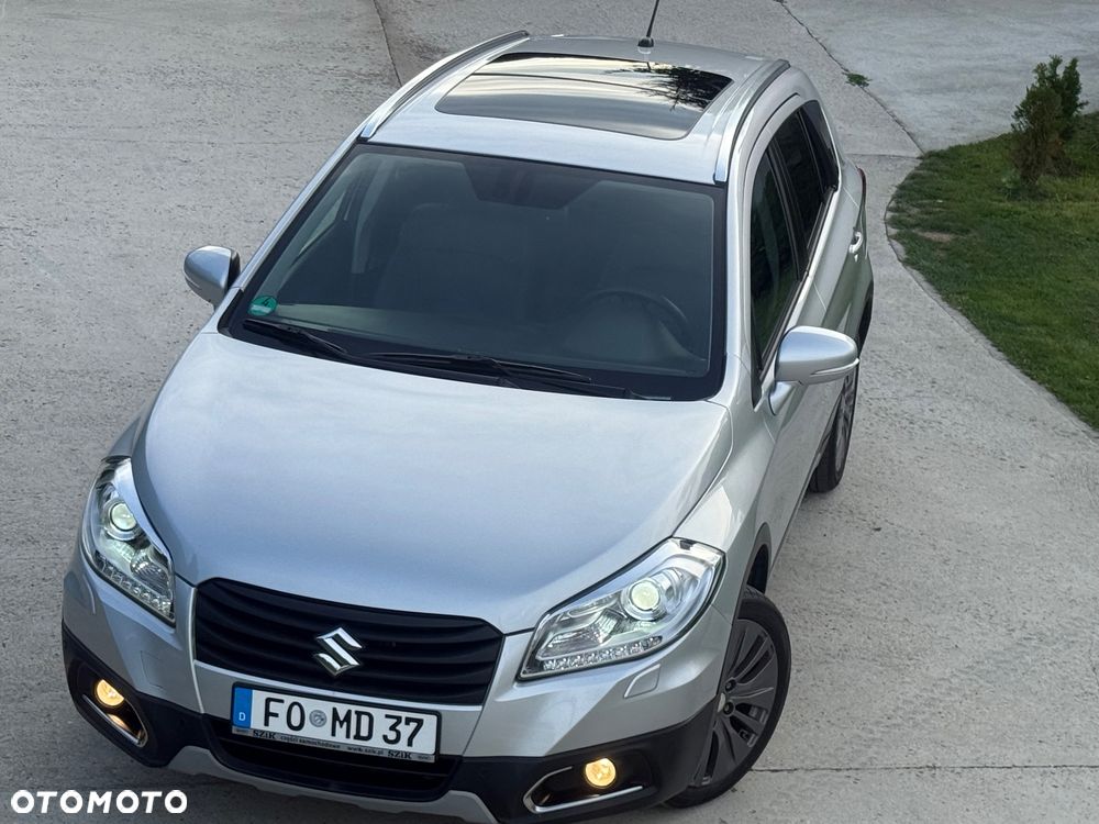 Suzuki SX4 S-Cross 1.6 VVT 4x4 limited+ - 11