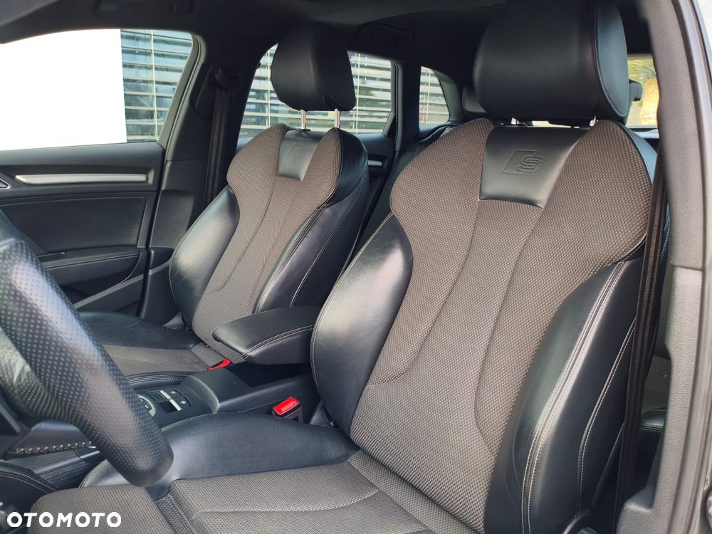 Audi A3 Sportback - 15