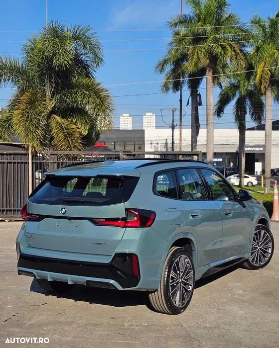 BMW X1 - 1