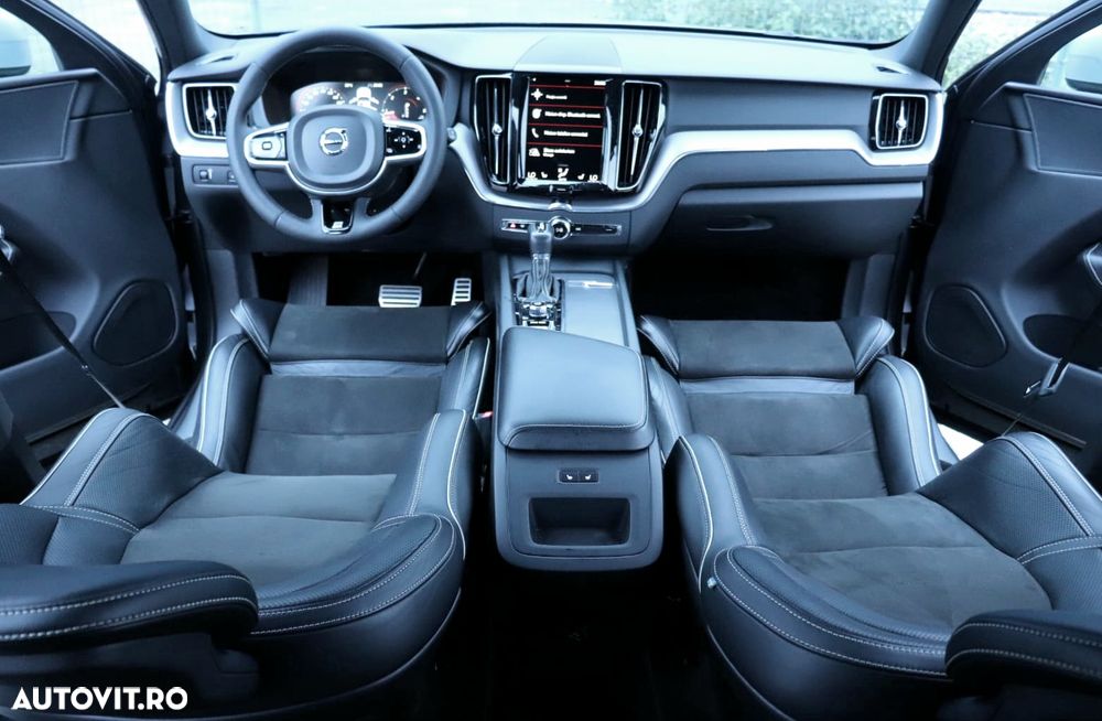 Volvo XC 60 D5 AWD Geartronic RDesign - 6