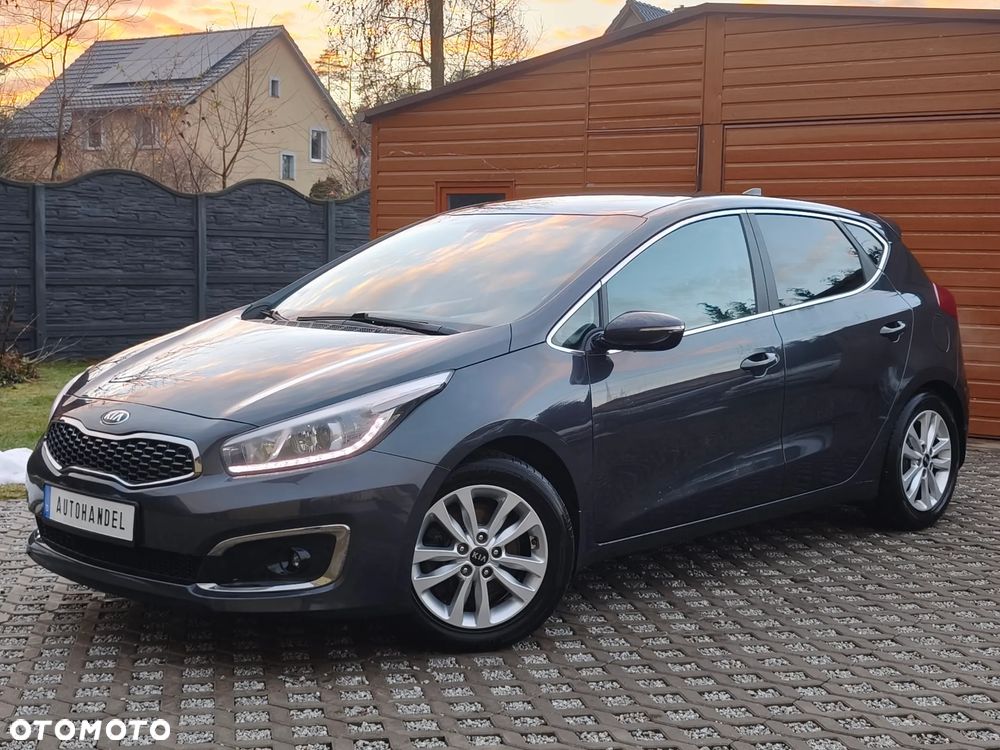 Kia Ceed 1.6 GDI Platinum Edition - 5