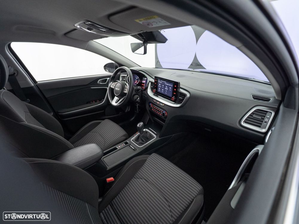 Kia XCeed 1.0 T-GDI Drive - 33