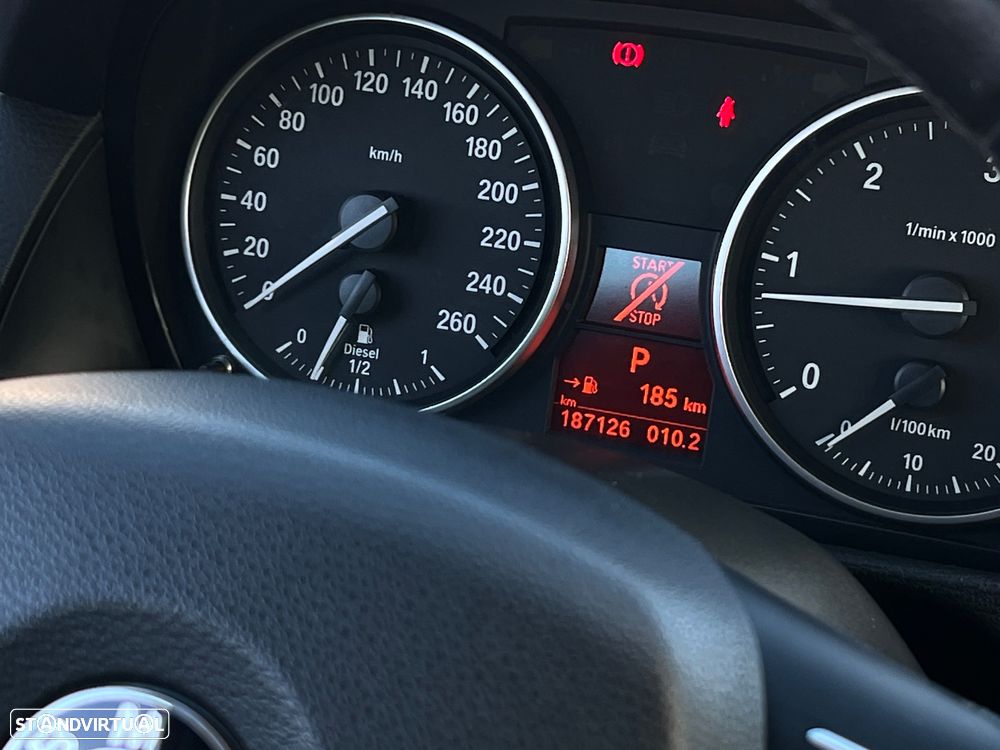 BMW X1 18 d sDrive Auto - 14