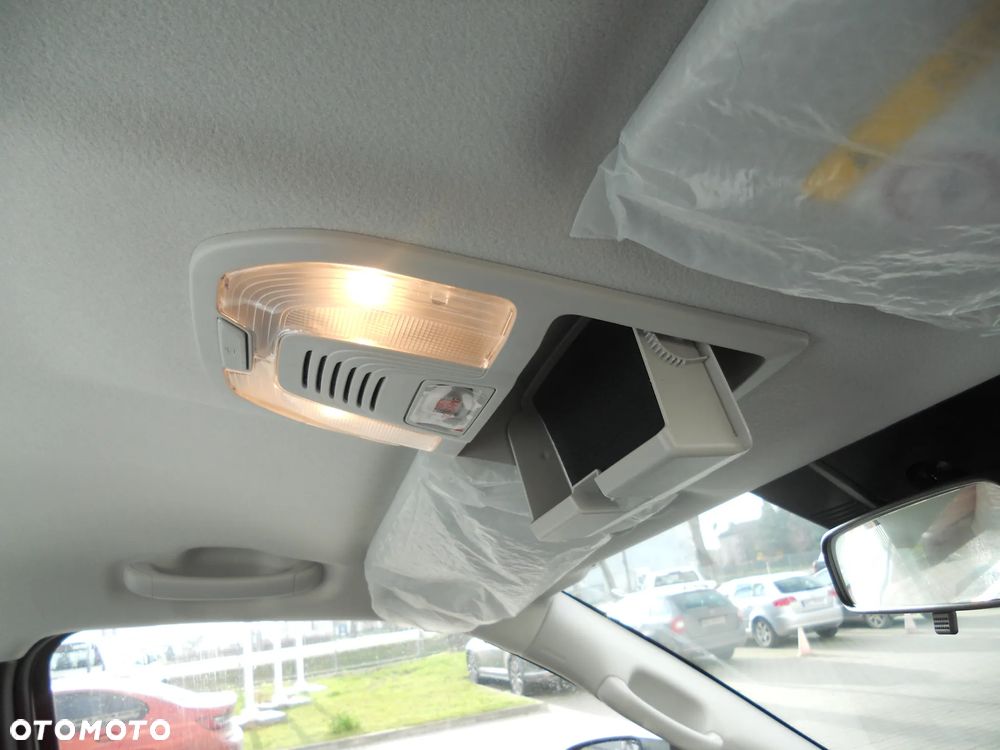 Isuzu D-Max 1.9 SC L - 23