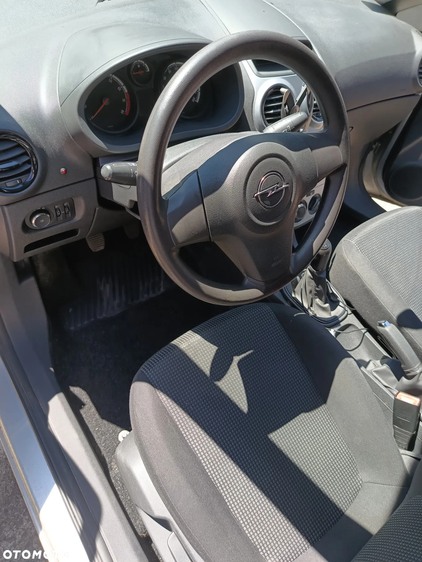Opel Corsa - 5