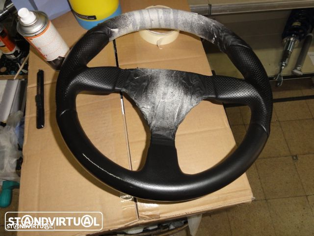 Spray preto Foliatec de reparação e pintura para Volantes - 17