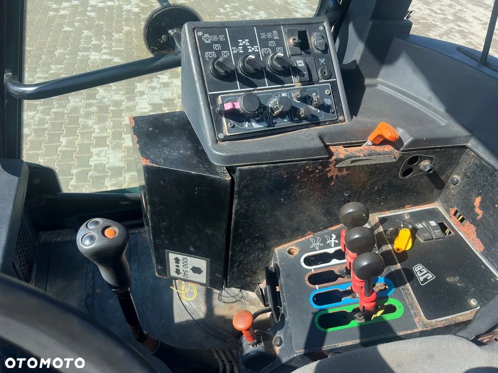 JCB Fastrac 3200 - 13